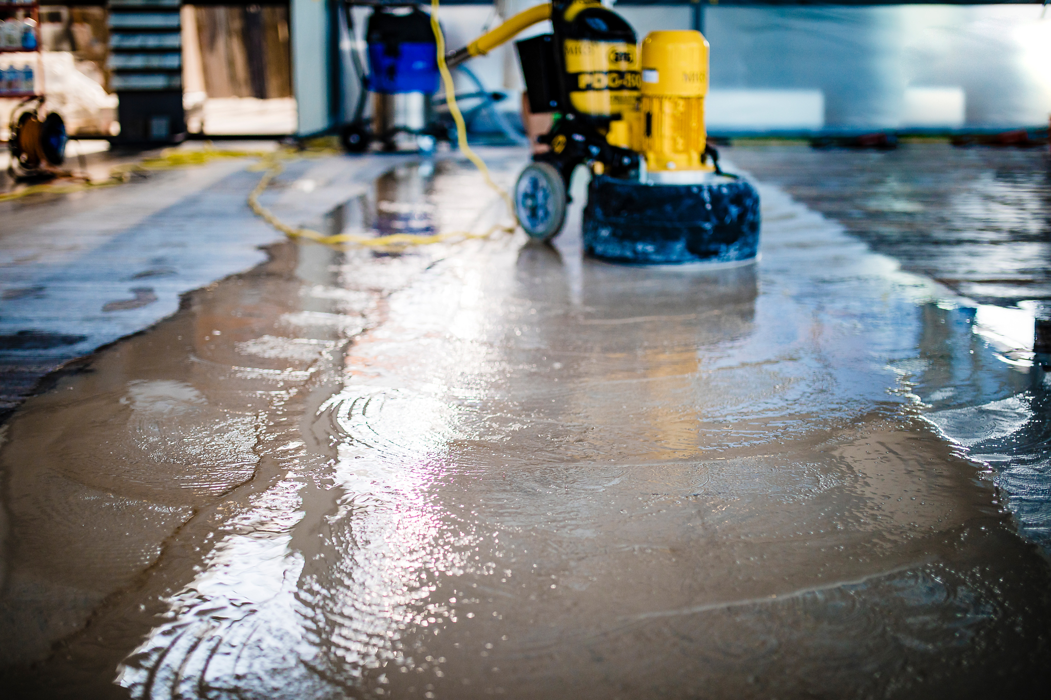Waarom wordt er water gebruikt bij waterschade?